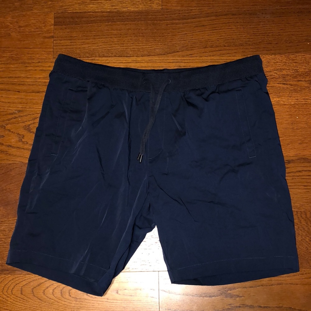 Men’s Slim Fit shorts